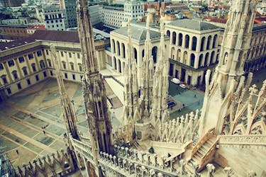 Visita guiada sin colas al Duomo Skywalk y al Panorama de Milán